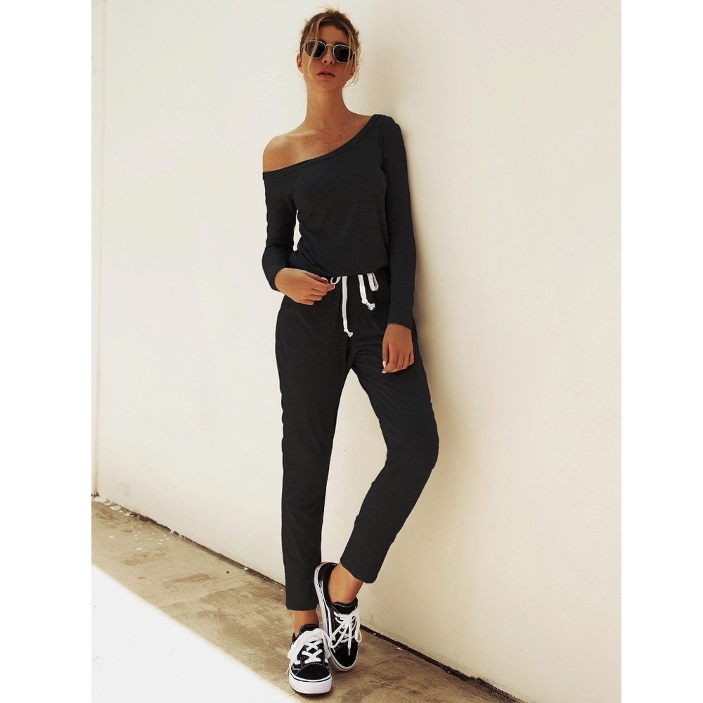 Off Shoulder Contrast Drawstring Black Jumpsuit - Picture 5 of 16